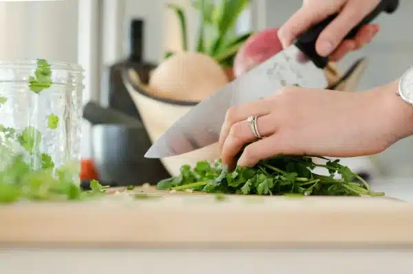 Tired of searching for ingredients to cook in the fly ever night? Try these simple meal prep strategies instead to make dinners hassle-free and delicious! #MealPlanning #Dinners #Recipes #MealPrep