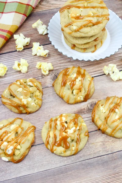 Caramel Buttered Popcorn Cookies