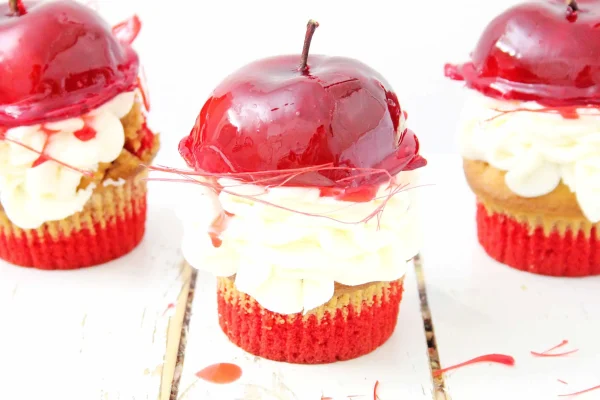 candy apple cupcakes