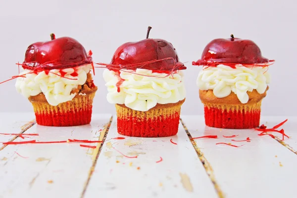 candy apple cupcakes