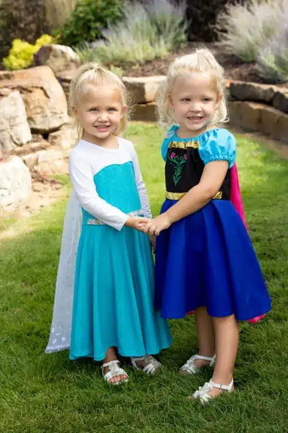 Anna and Elsa twin costume from Disney's Frozen movie.