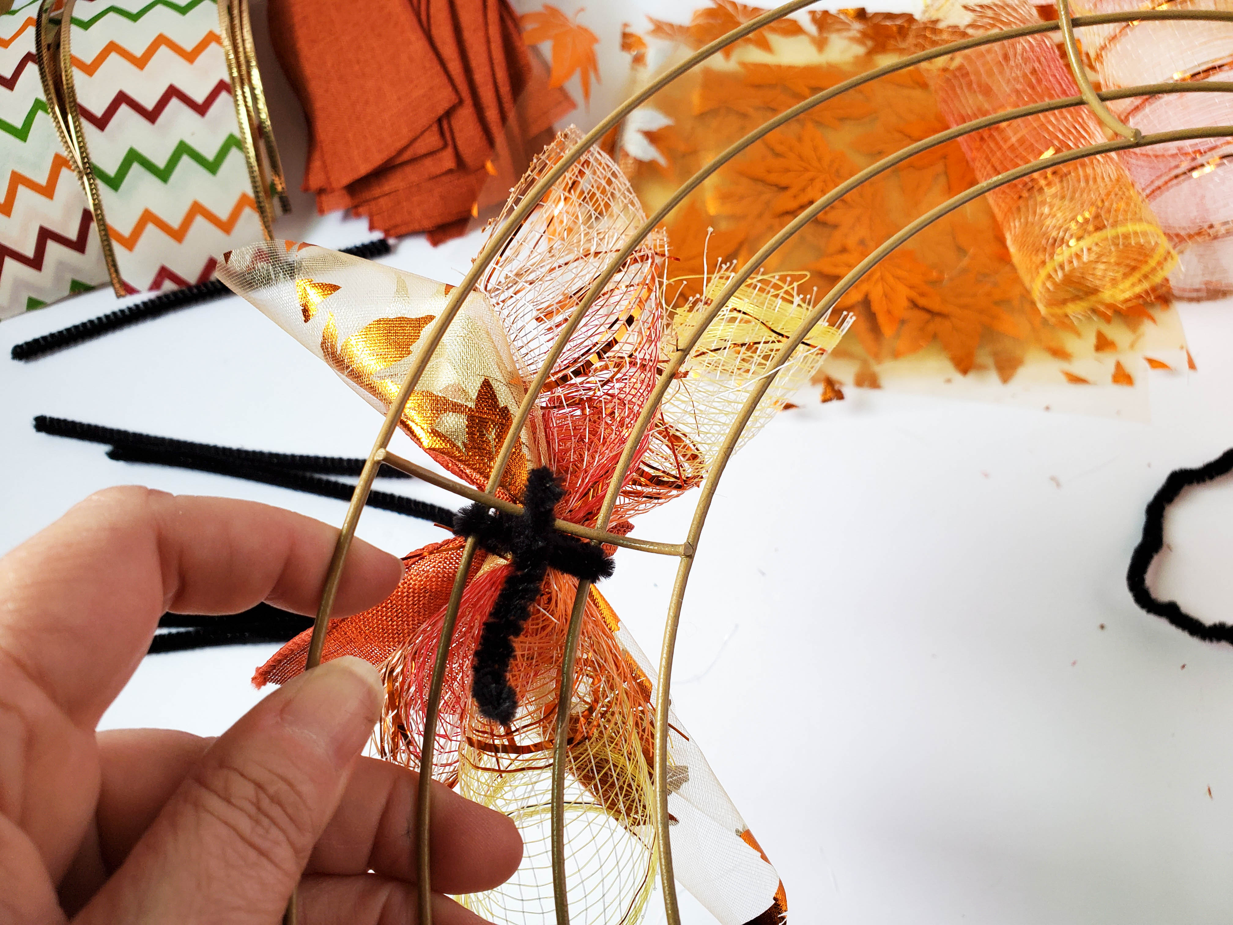 handmade scarecrow fall mesh wreath