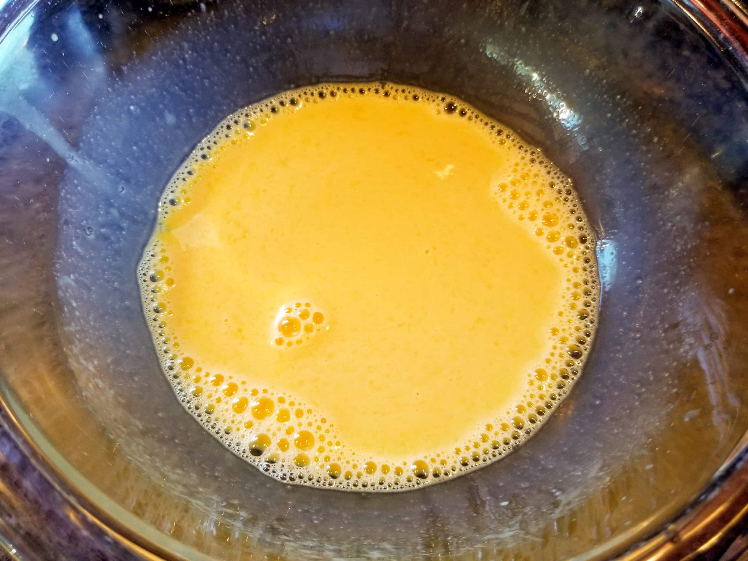 whisk eggs and lemon juice