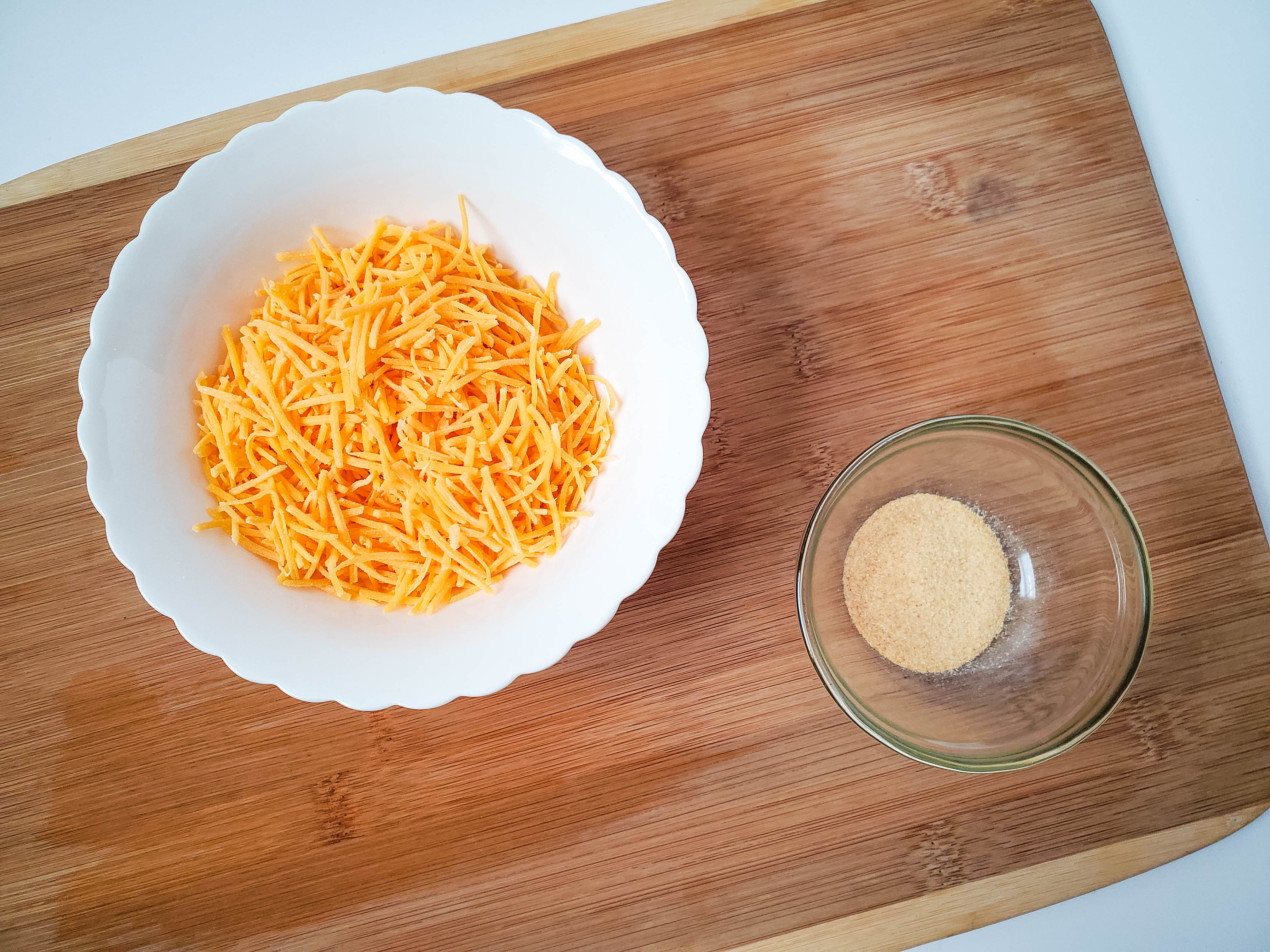 Easy Keto cheese crisp