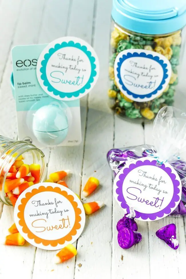 DIY idea for baby shower party favors