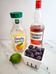 blackberry whiskey cocktail ingredients