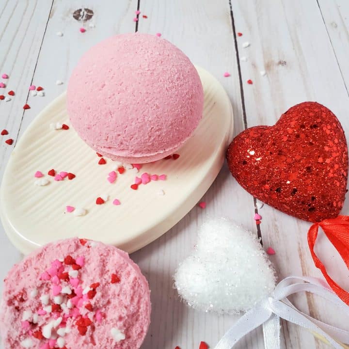 DIY Valentine Bath Bombs - A Sprinkle Explosion!