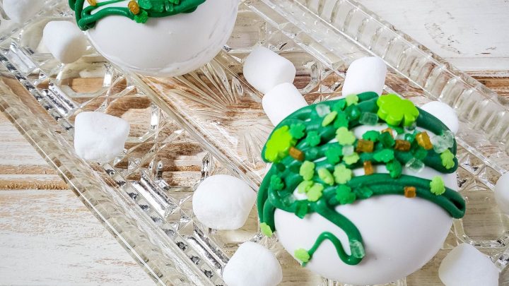 ST. Patrick's Day White Chocolate Hot Cocoa Bombs