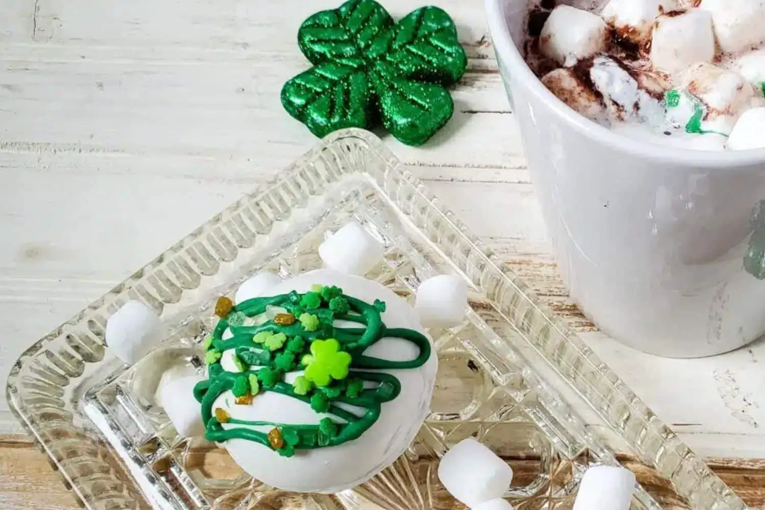 St. Patrick’s Day White Chocolate Hot Cocoa Bombs