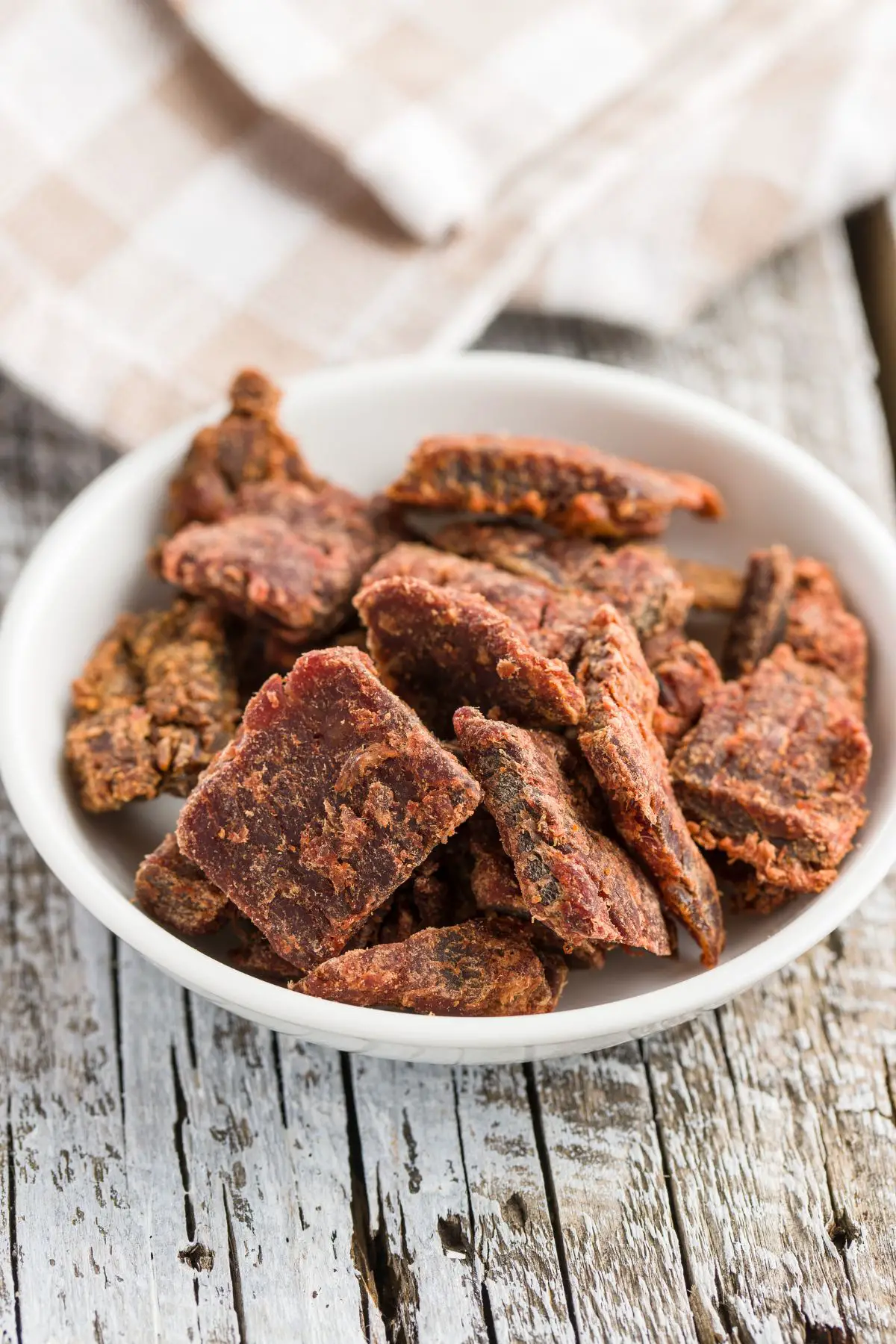 How Long Does Beef Jerky Last After Opening? (Plus Storage Tips)