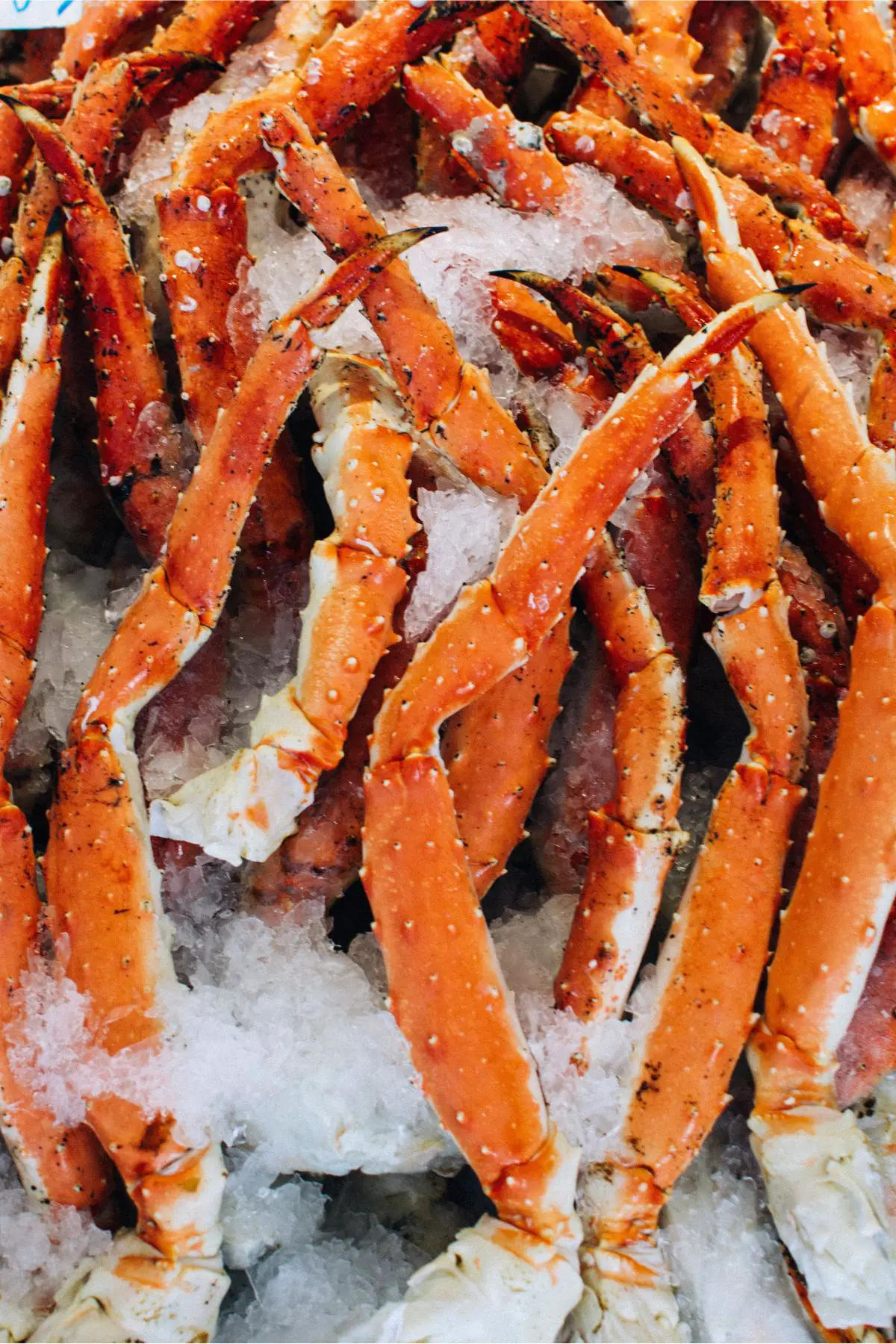 How Long Does Cooked And Uncooked Crab Last In The Fridge?