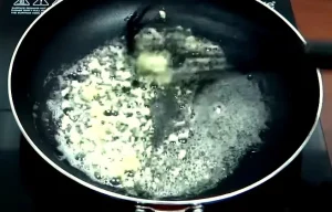 Honeygrow Spicy Garlic Sauce Recipe