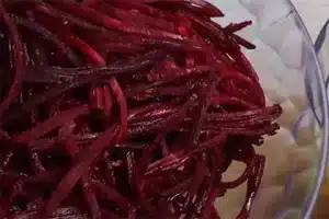 Peel the beetroot and chop it into chunks