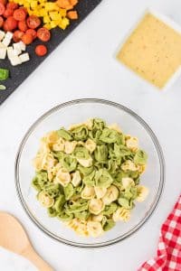 how to make Italian tortellini pasta salad