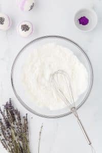 how to make DIY lavender bath bombs