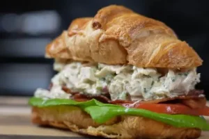 Chicken Salad With Sandwich