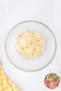 how to make the dough for Funfetti cake mix cookies