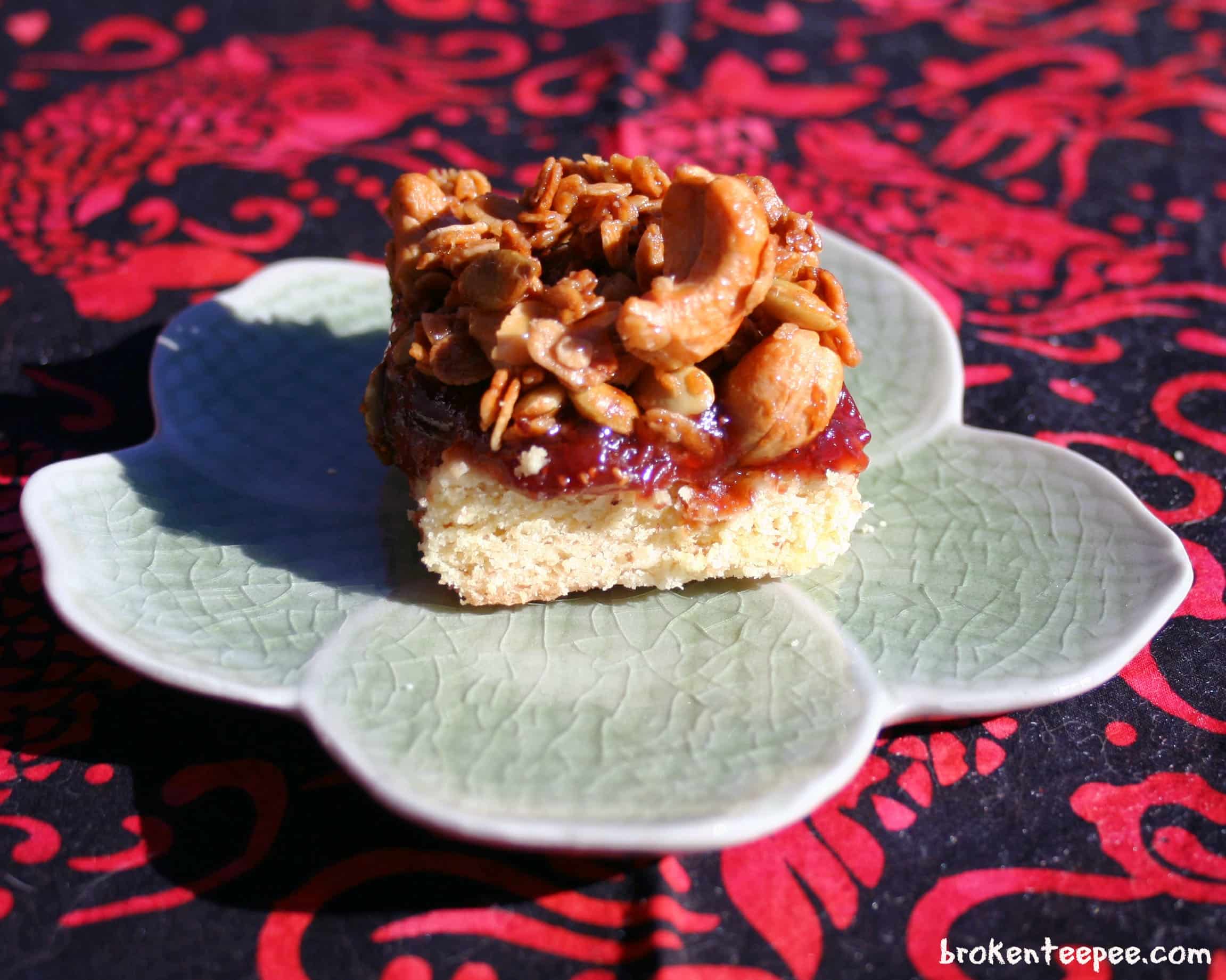 Strawberry Granola Bars Recipe
