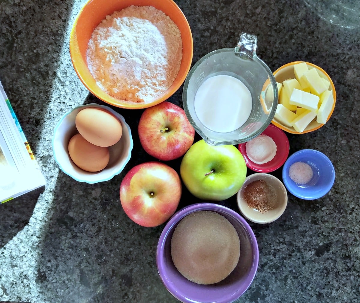 easy apple cake recipe, apple cake, apple cake with vanilla whipped cream, coffee cake, tray bake