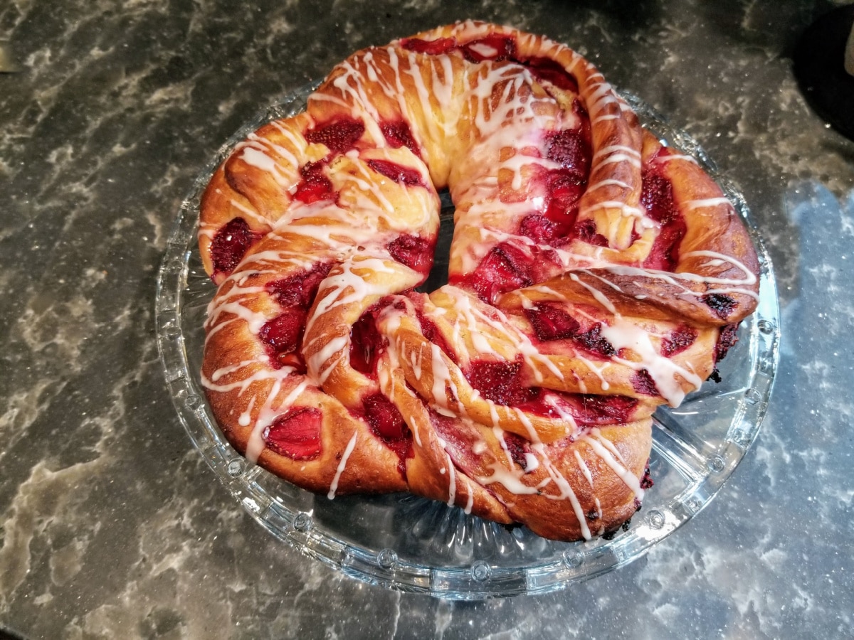 Strawberry Couronne Recipe