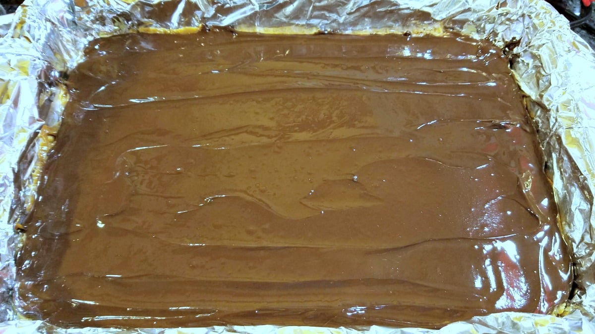 millionaire's shortbread recipe, millionaire bars, orange cardamom millionaire shortbread