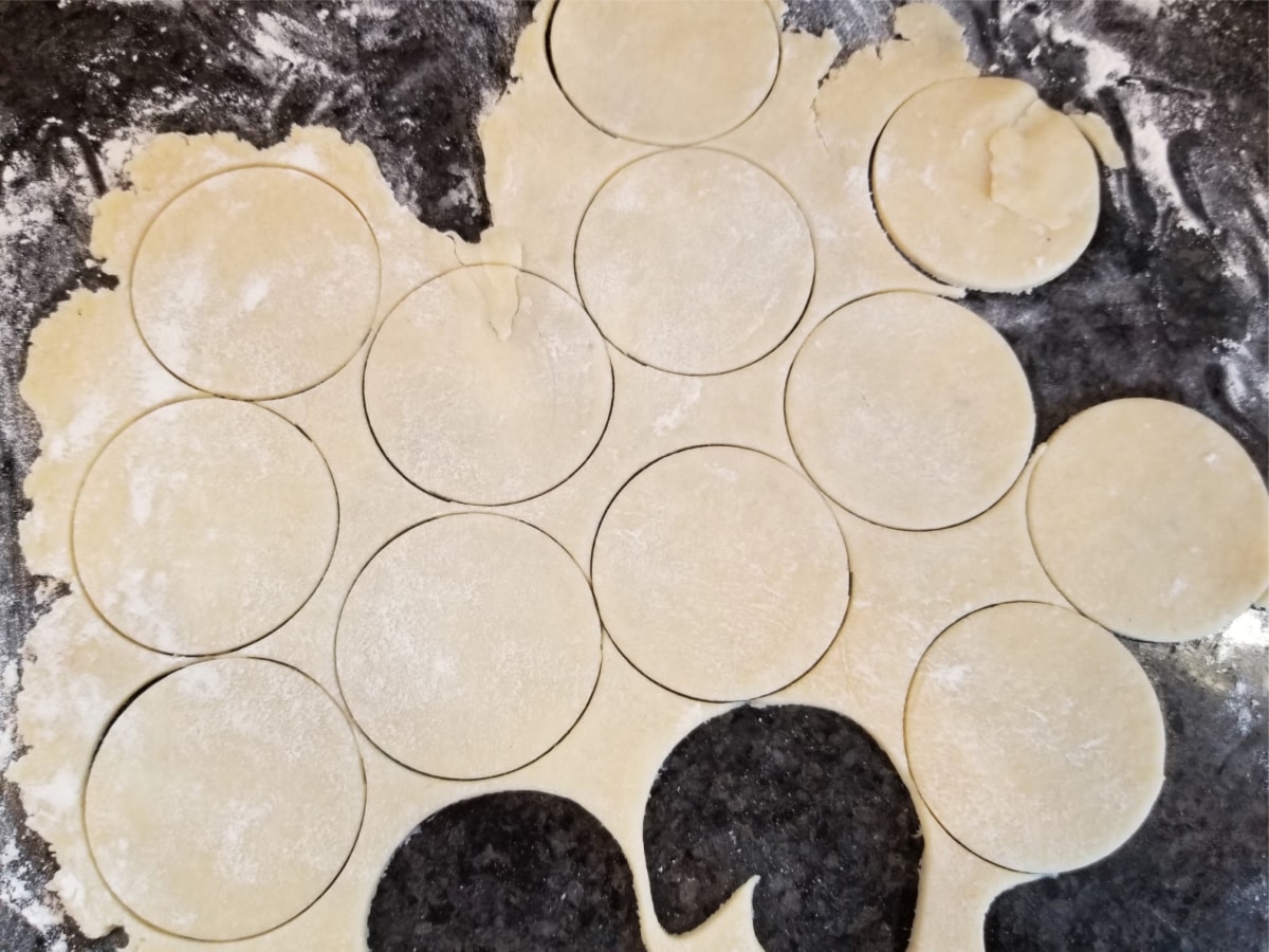 cut dough into 2" rounds
