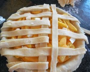 add second layer of basketweave for pie top