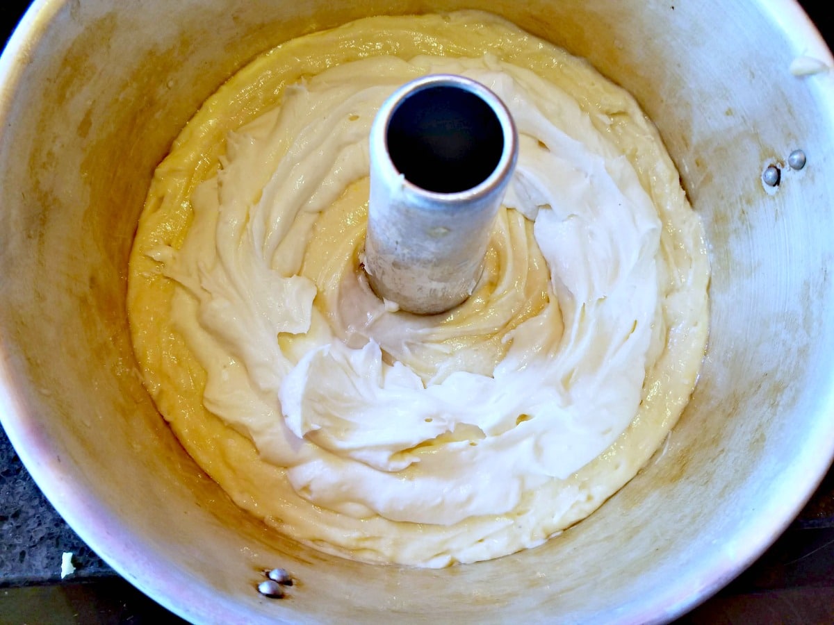 coffee cake, filled pound cake, pound cake, cheesecake filled pound cake