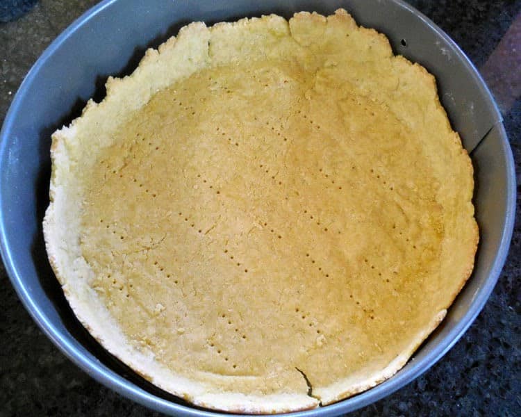 bourbon caramel pumpkin tart, pumpkin dessert, tart