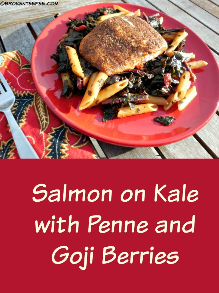 healthy salmon recipe, salmon on kale with penne and goji berries