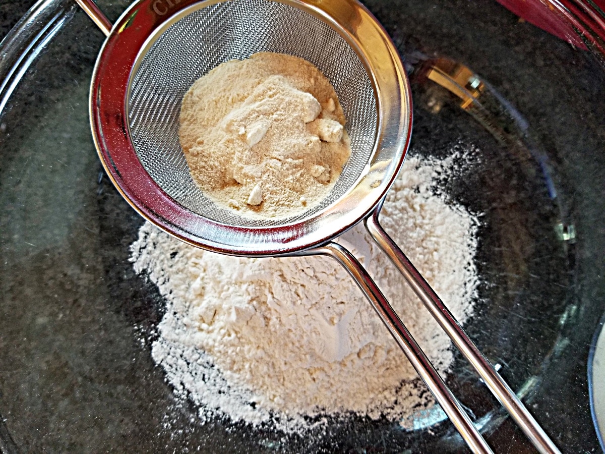 sift malt powder