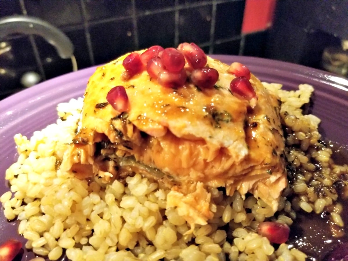 easy salmon in butter thyme sauce