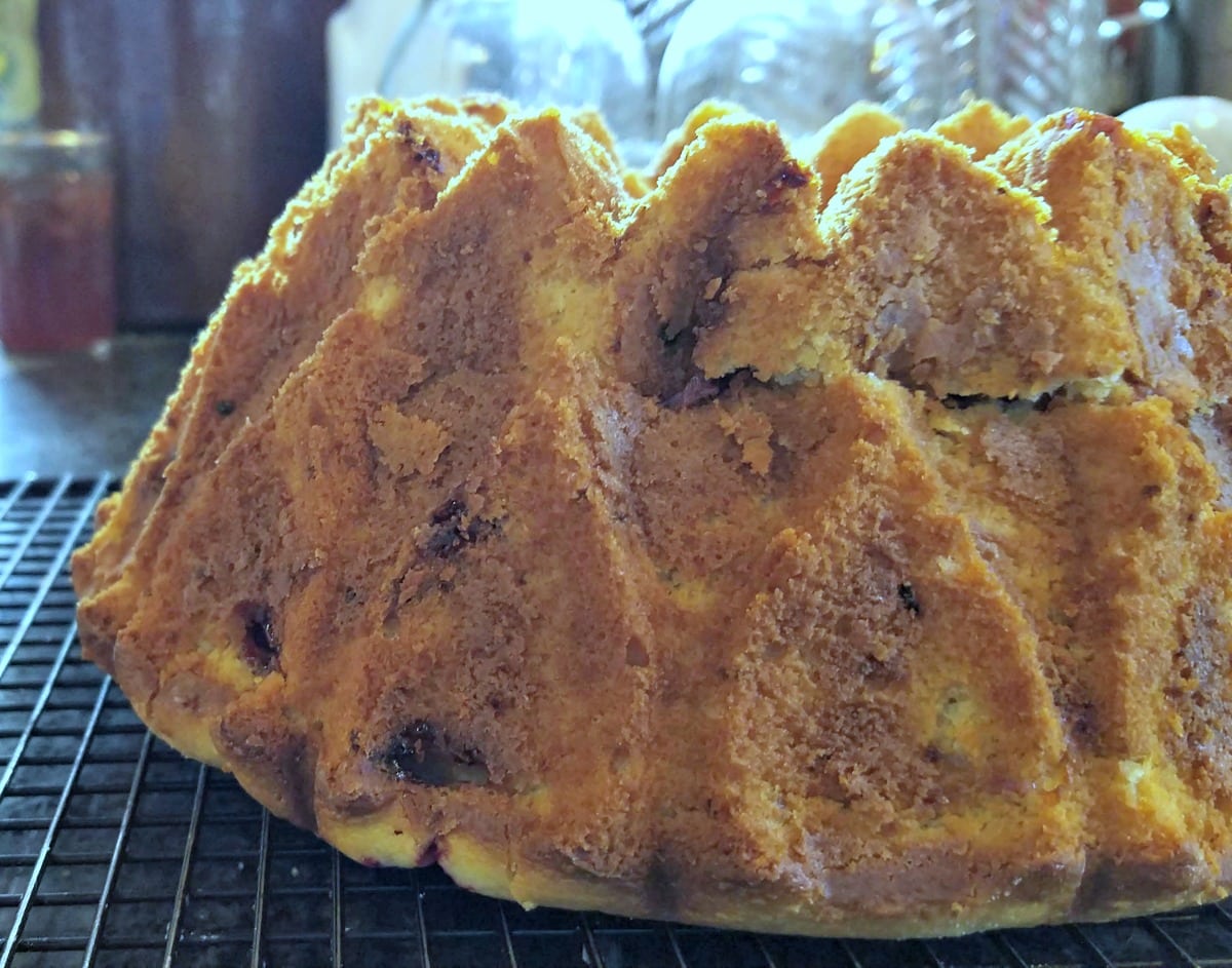 strawberry lemon bundt cake recipe, lemon bundt cake, bundt cake recipe