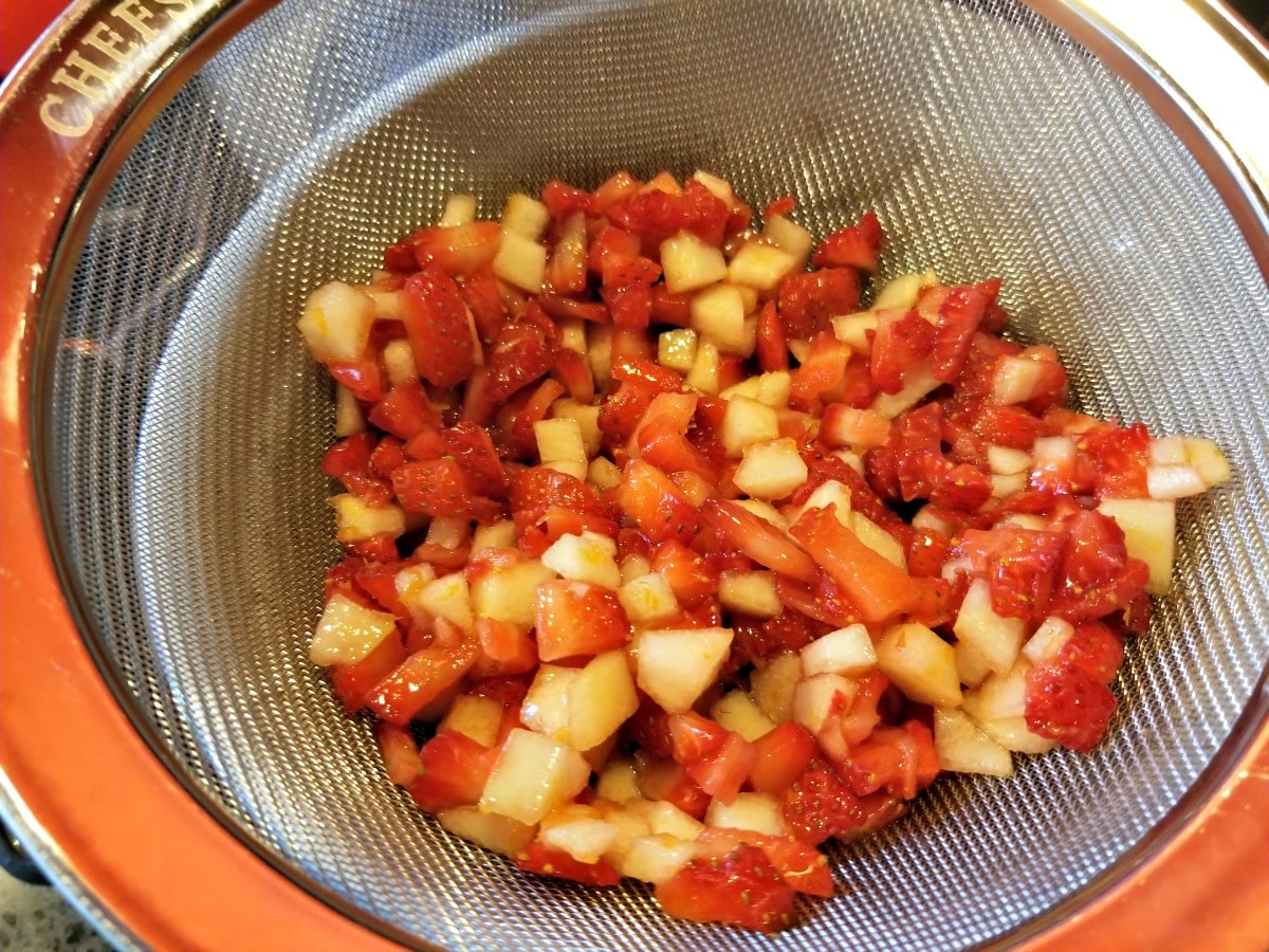 strain strawberry pear mixture