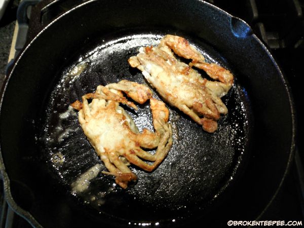 cook soft shell crabs, Try the World, subscription box, Soft Shell Crabs on Soba Noodles with Pickled Ginger and Nori, sponsored