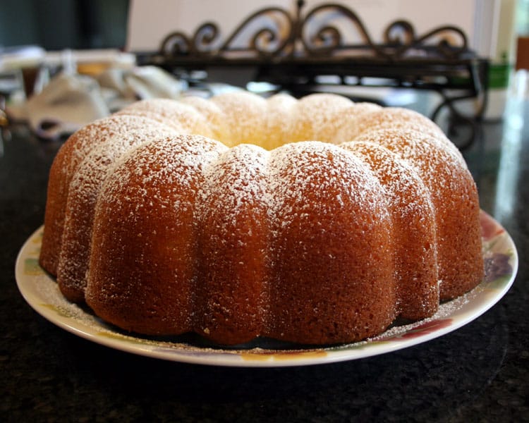 twinkie bundt cake