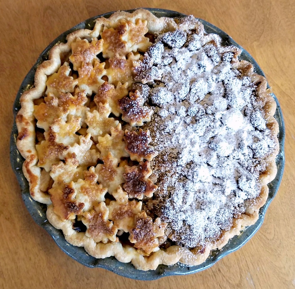 A Winter Fruit Pie for Two